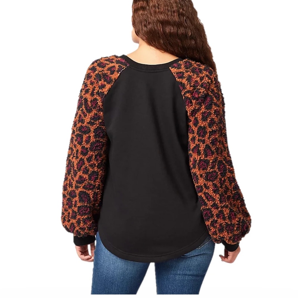 Wrangler Women’s Retro Vintage Cheetah Print Pullover - Picture 4 of 10